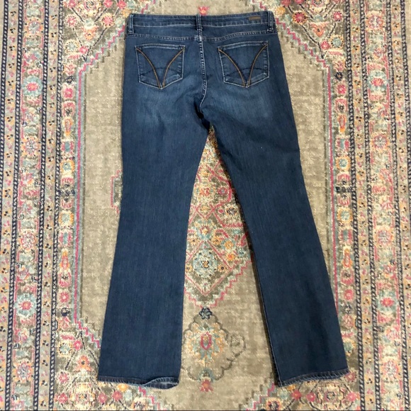 Kut from the Kloth Farrah Baby bootcut jeans! - Picture 3 of 8